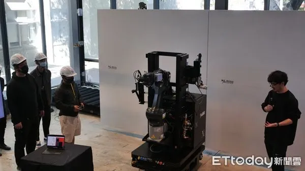 ▲全台僅3件！逢甲ROSO團隊獲科研創業計畫1100萬元補助。（圖／翻攝逢甲官網）