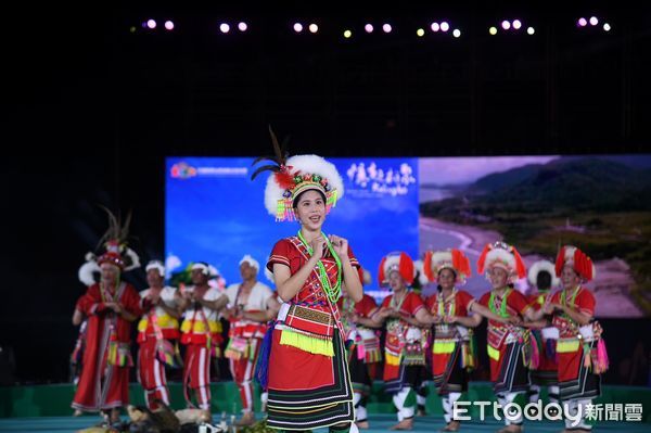 ▲▼花東各族原住民帶來極具部落特色的原民歌舞。（圖／花蓮縣政府提供，下同）
