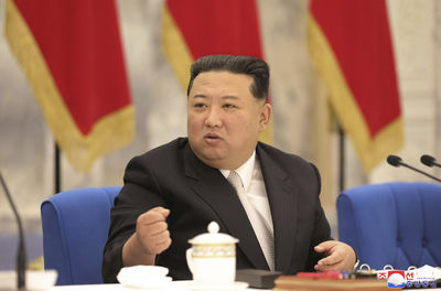 金正恩爆發燒染疫「病情很嚴重」! 北韓宣布戰勝疫情