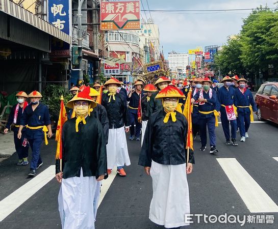 ▲東港鎮東隆宮溫府大千歲特別移駕大鵬灣坐鎮             。（圖／記者陳崑福翻攝，下同）