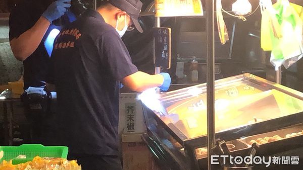 ▲▼台中滷味攤老闆「遭3槍爆頭」　警鎖定深色BMW、2嫌追緝中。（圖／記者許權毅攝）