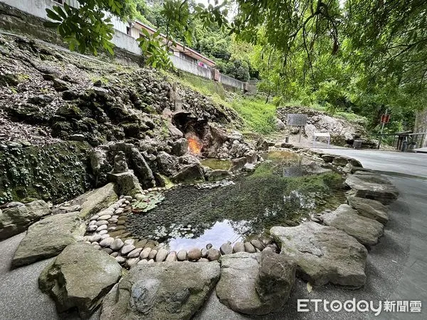 ▲台南關子嶺水火同源景觀再升級，黃偉哲指示打造庭園景緻及友善旅遊環境。（圖／記者林悅翻攝，下同）