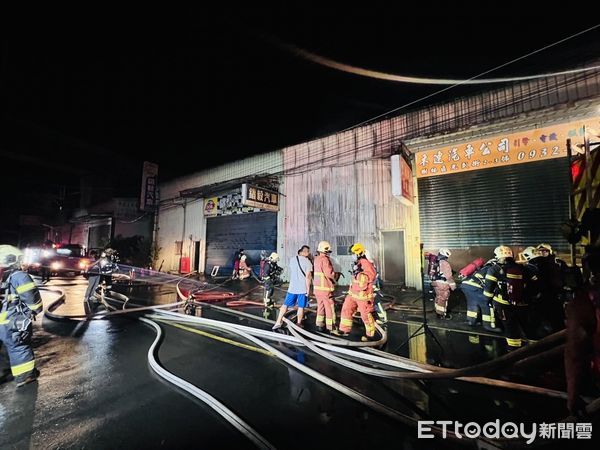 ▲▼樹林鐵皮工廠火警。（圖／記者游宗樺翻攝）