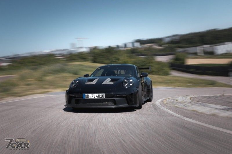 全新 Porsche 911 GT3 RS (Typ 992) 將於今年 8 月 17 日正式發表