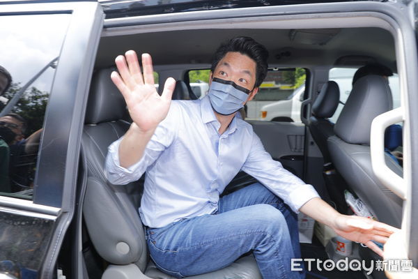 蔣萬安拋「上網預約公車座位」被笑　她點出5狀況：根本沒意義 | ETto