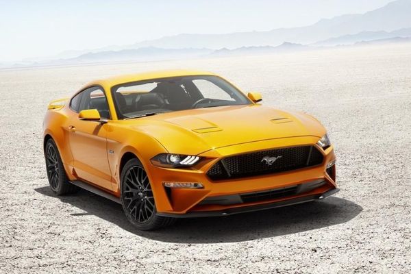 ▲連續7年拿下全球暢銷雙門跑車的FORD Mustang，傳出要在今年9月推出第7代大改款。圖為現行款。（圖／翻攝自FORD）