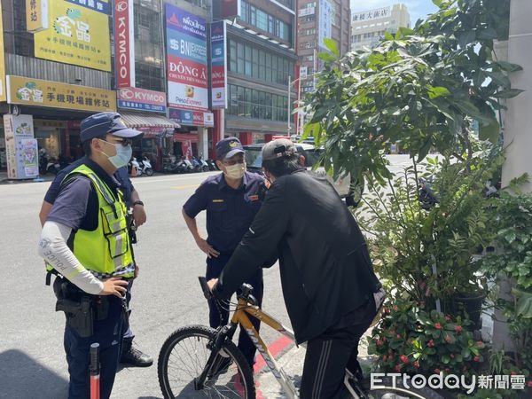 ▲高雄市一名韓姓男子拒絕配合萬安演習，被依照民防法裁罰             。（圖／記者吳奕靖翻攝）