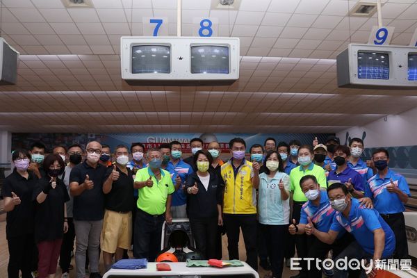 ▲▼ 嘉義市111年市長盃保齡球錦標賽開賽 。（圖／嘉義市政府提供）