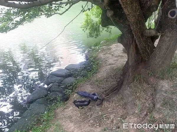 ▲中興大學中興湖上午驚見女浮屍，包包內並無遺書。（圖／民眾提供）