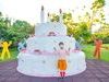 親子公園藏「會唱歌」的巨型生日蛋糕
