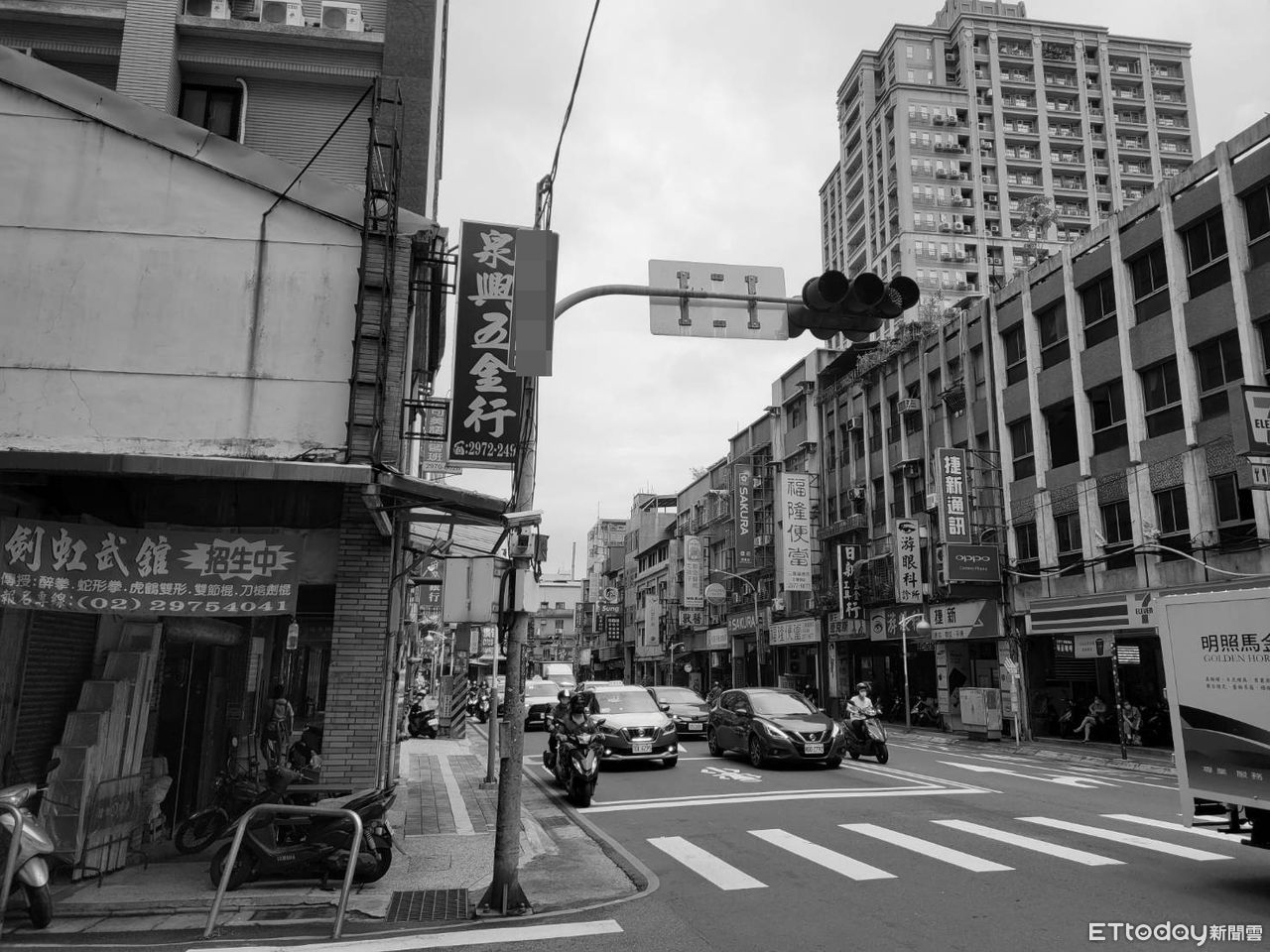 情趣項圈玩過頭！消防員雙手上銬陳屍旅館　疑因「栓太緊」窒息 | ETtoday社會新聞 | ETtoday新聞雲