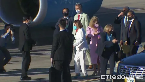 ▲▼美國眾議院議長裴洛西班機離台。（圖／ETtoday攝影中心攝）