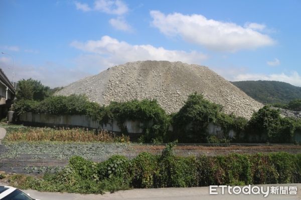 ▲中國大陸暫停天然砂出口台灣，經濟部表示河川疏濬增量可滿足國內需求。（圖／經濟部提供）