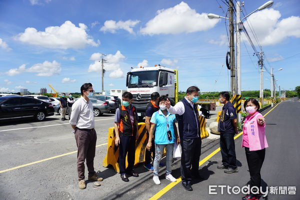 ▲▼神岡豐洲園區二期聯外道路工程延宕，在楊瓊瓔緊盯進度之下，市府預計9月底前開工。（圖／楊瓊瓔提供，下同）