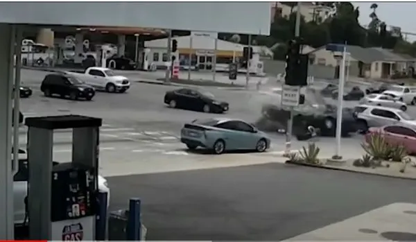 ▲▼             。（圖／翻攝自YouTube）