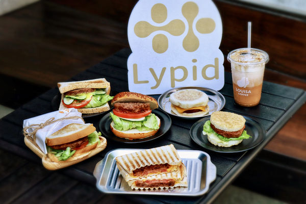 ▲▼新創Lypid與路易莎咖啡合作推出植物肉系列產品。（圖／Lypid提供）