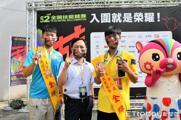 ▲ 第52屆全國技能競賽，勞動部勞動力發展署雲嘉南分署勇奪11金13銀13銅28優勝16佳作成績亮眼。（圖／記者林悅翻攝，下同）
