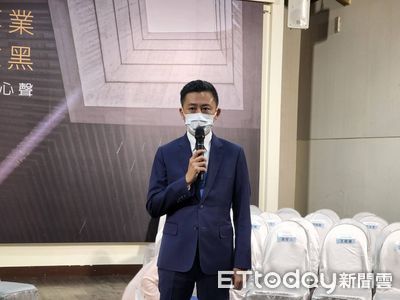 林智堅抄襲案引發對立 「挺堅派vs挺台大派」發起網路連署