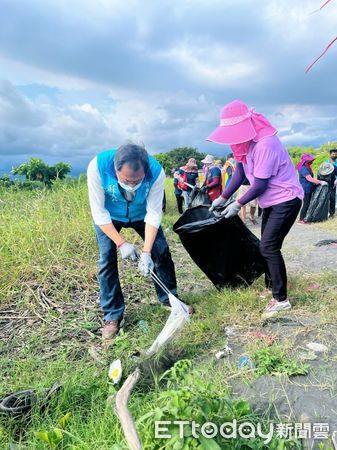 ▲蘇清泉參與活動爭取支持            。（圖／蘇清泉競選服務處提供，下同）