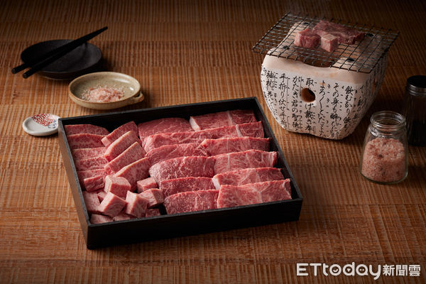 ▲RÒU BY T-HAM於中秋推出A5日本和牛燒烤組。（圖／RÒU BY T-HAM提供）