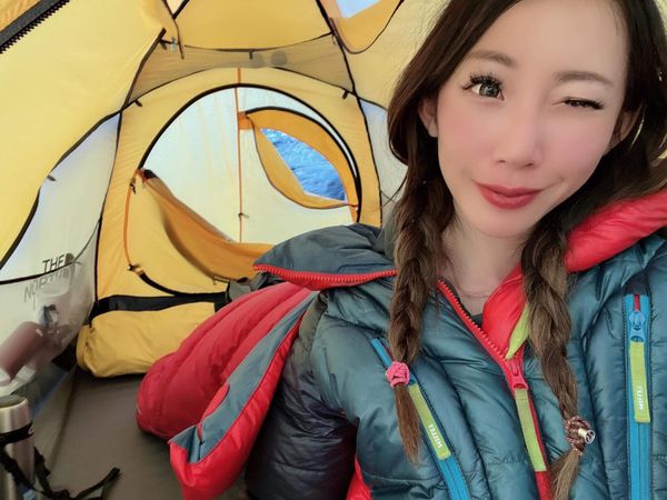 ▲▼美女登山家「無氧攻頂G1」創全球紀錄　22天內連攀4座8000米山峰。（圖／翻攝曾格爾臉書）