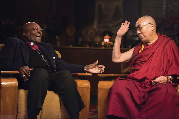 ▲▼《喜悅：達賴喇嘛遇見屠圖主教》劇照。（圖／佳映提供）