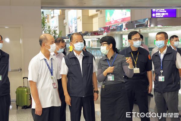 ▲▼        黃明昭視察桃機     。（圖／記者楊淑媛翻攝）