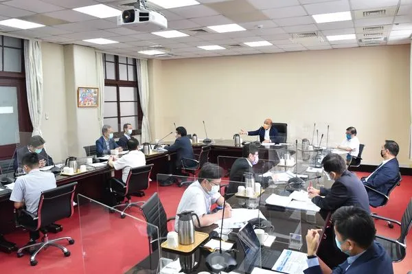 ▲▼行政院長蘇貞昌召開擴大防疫會議。（圖／行政院提供）