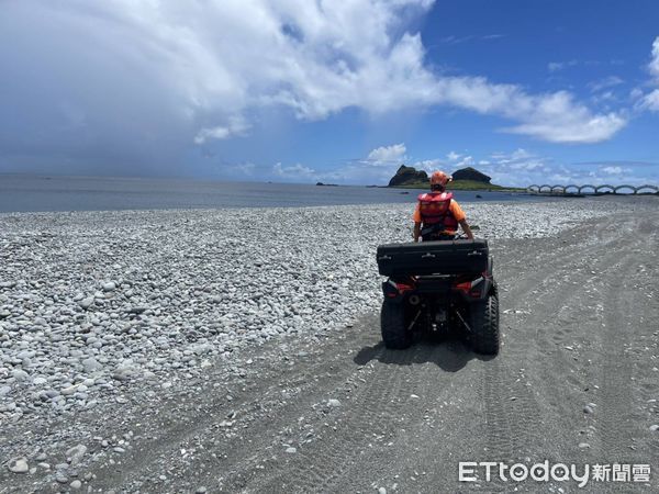 ▲▼     台東兩名男子戲水失蹤，海巡人員擴大搜索中        。（圖／記者楊漢聲翻攝）