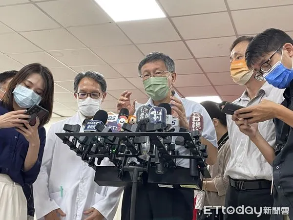 ▲▼台北市長柯文哲受訪。（圖／記者袁茵攝）