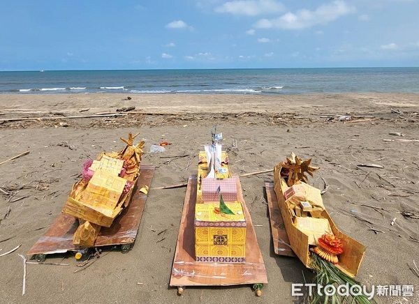 ▲桃園市紅毛港舉辦放水燈送王船普渡，卻意外造成3死1傷。（圖／資料照片）