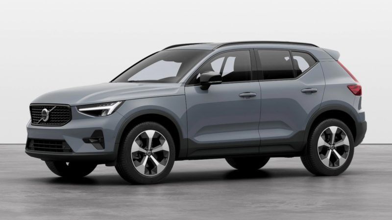 ▲XC40跟上品牌內裝熱潮，除了最入門款，其餘都新增最新的Google車載資訊娛樂系統。（圖／翻攝自Volvo）