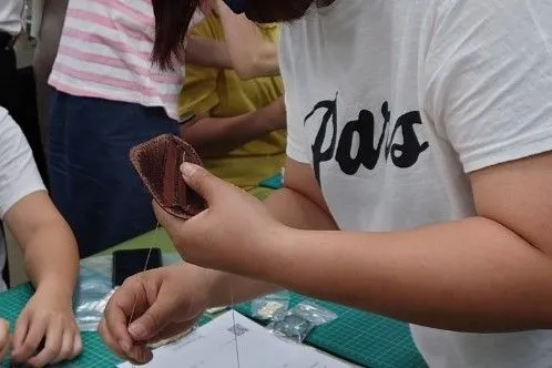 ▲▼更保舉辦皮革手做技訓班。（圖／臺灣更生保護會提供）