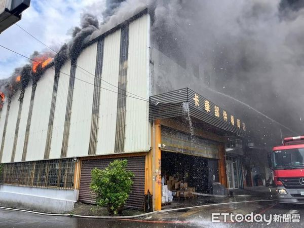 ▲▼楊梅廠房火警。（圖／民眾提供，下同）