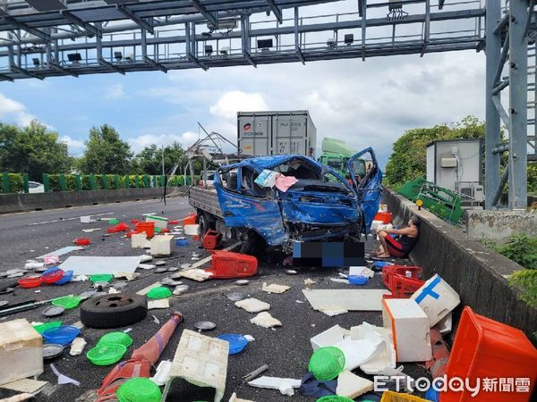 ▲▼頭份車禍。（圖／記者蔡文淵翻攝）