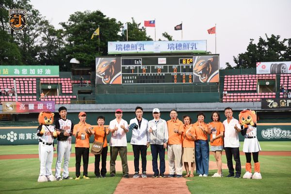 ▲台南市藥師公會舉辦藥師相挺棒球日。（圖／統一球團提供）