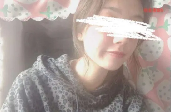 ▲▼男友驚見女友手機藏大量賣淫紀錄　大三正妹全校面前認了。（圖／翻攝網易新聞）