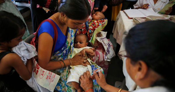 神秘「番茄流感」全身長詭異紅疹　印度80童染病已傳奪58命