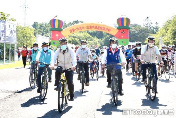 ▲台南市於烏山頭水庫舉辦「山海圳綠道自行車道推廣活動」，市長黃偉哲親自到場鳴笛宣布活動開始，現場吸引許多家長帶著小朋友一同參與。（圖／記者林悅翻攝，下同）