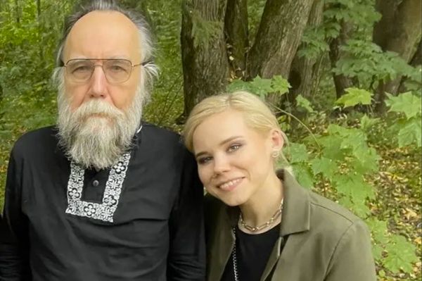 ▲▼普丁盟友杜金（Aleksandr Dugin）的女兒達莉亞（Darya Dugina）死於汽車炸彈攻擊。（圖／翻攝自推特）