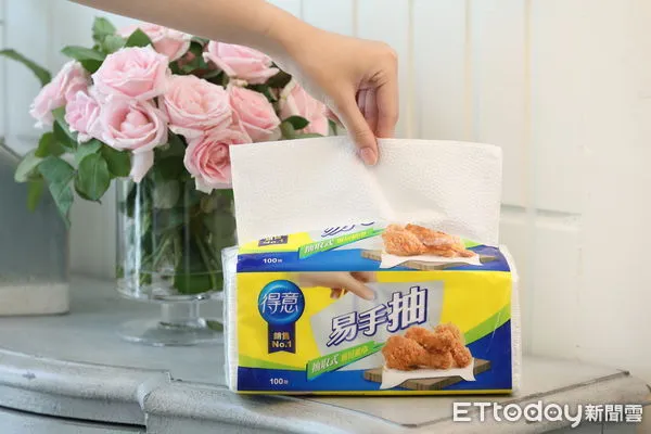 ▲▼得意廚房紙巾情境圖拍攝。（圖／記者湯興漢攝）