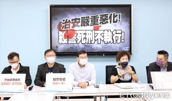 ▲國民黨團召開「治安嚴重惡化！殺警死刑不執行！」記者會 葉毓蘭 曾銘宗等。（圖／記者屠惠剛攝）