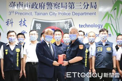 蘇貞昌探視家屬　殉職勇警姐悲問：為何讓這種強盜犯到外役監？