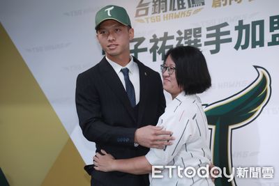 曾子祐抗壓力很棒　媽媽叮嚀職棒注意事項