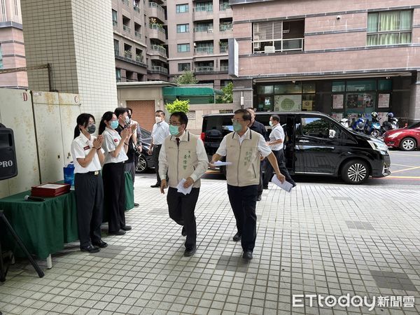 ▲台南市消防局在產、官、學三方面合作下，全國首創發表電動車滅火利器，並將其納入未來電動車火災搶救方式。（圖／記者林悅翻攝，下同）