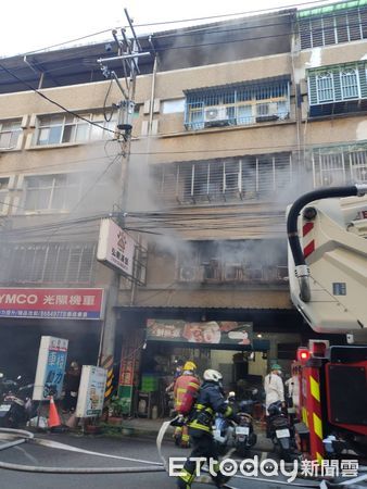 ▲▼樹林八德街民宅火警。（圖／記者戴上容翻攝）