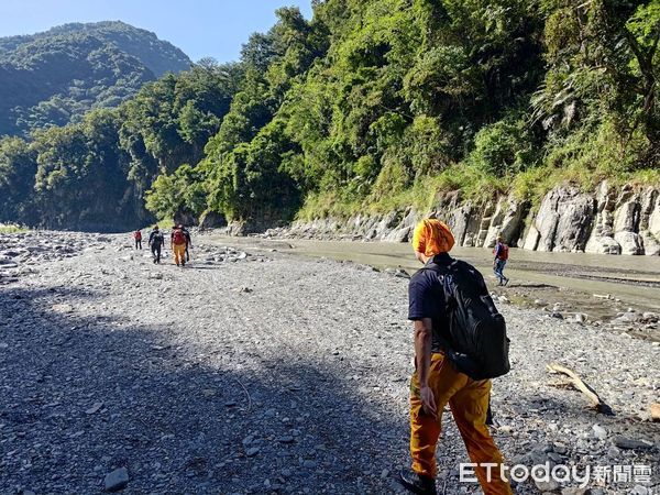 ▲▼      台中清水公所武界失聯，搜救畫面曝光       。（圖／記者游瓊華翻攝）