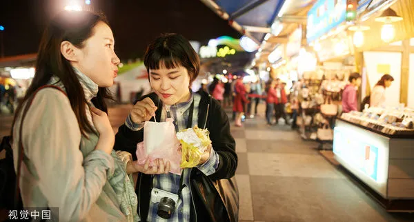 ▲CNN公佈2022年度「亞洲50種最受歡迎街頭小吃」，台灣的珍珠奶茶、臭豆腐和鹽酥雞獲選入列。（圖／CFP）