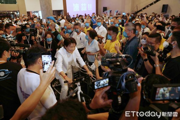 ▲▼黃珊珊宣布參選台北市長記者會。（圖／記者周宸亘攝）