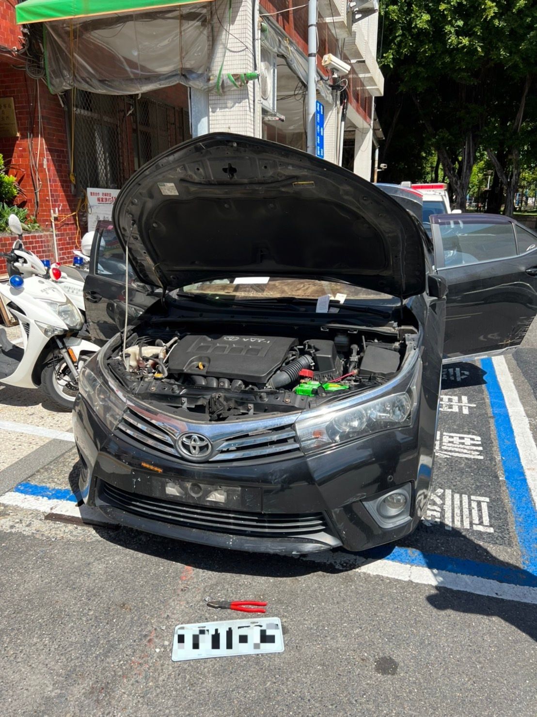 ▲▼屏東女沒開車到高雄「連收13張1920元繳費通知」　警一查已淪AB車。（圖／讀者提供）